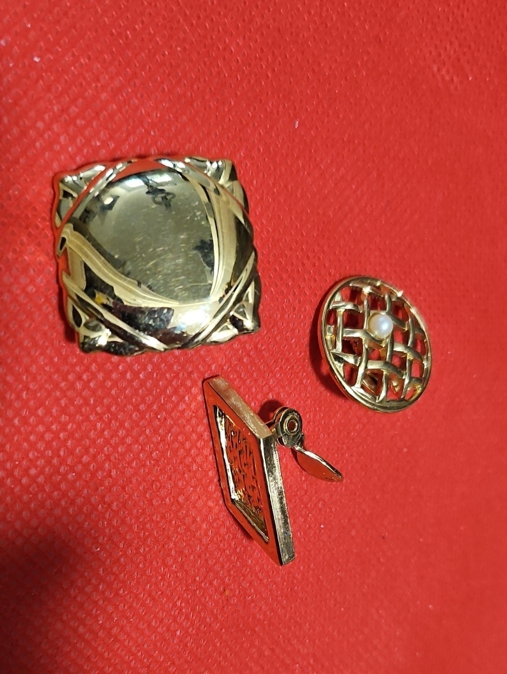 Missing Pair Earrings, Monet